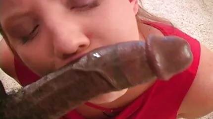 NyAsha bij de resort hooked een zwart hahal met een groot pornofilms for free lul