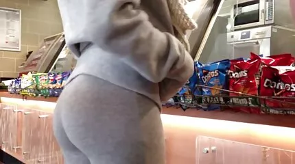 Slanke siss Uk Oekraïense vingeren Poesje en gratis sexfilms kijken brengt haarzelf naar orgasme