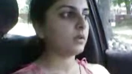 Krullend haired fetishist 's vagina wordt verscheurd door romantische sexfilm lucky guy' s man sausage