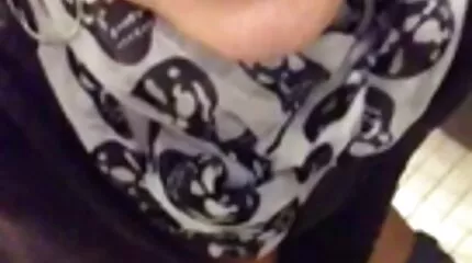 Latina neuken neuken met een kale kerel en geile sexfilms zweet naar orgasme